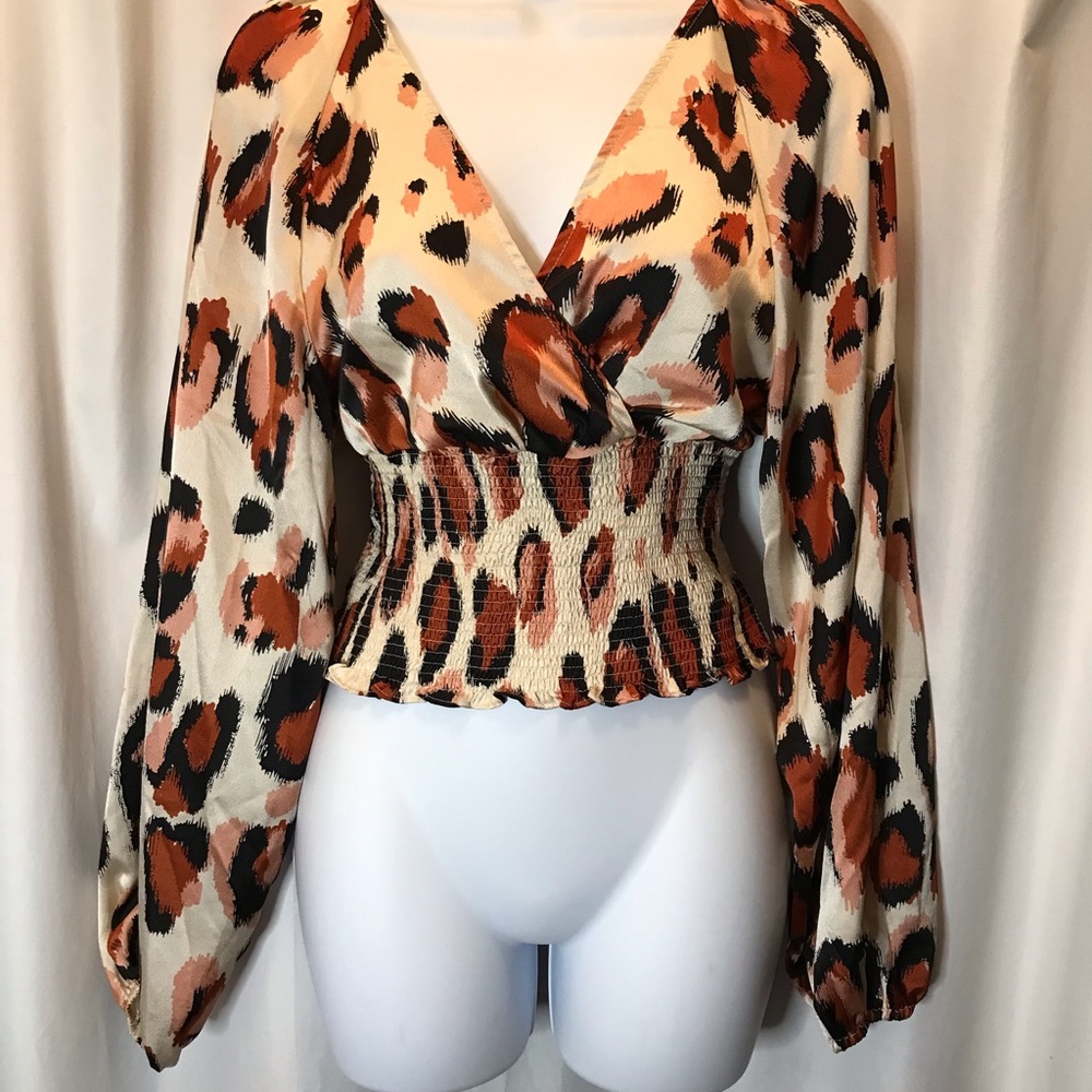 NWT Boutique Idem Ditto Walk on The Wild Side Blouse Size Medium